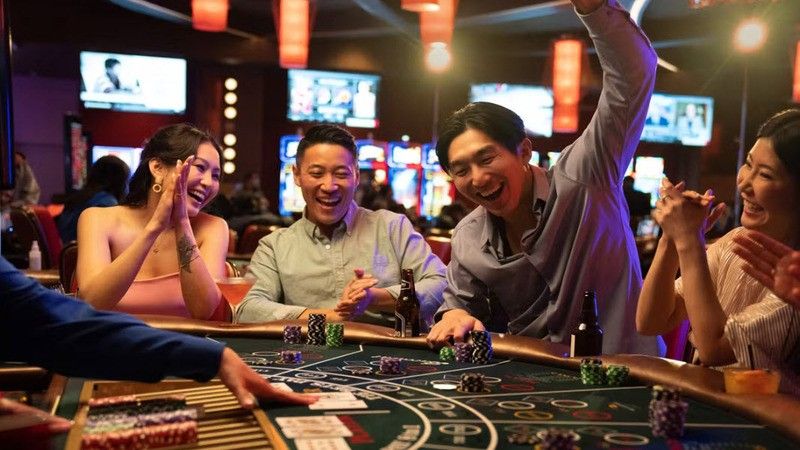 Cộng đồng người chơi với đông đảo thành viên tham gia